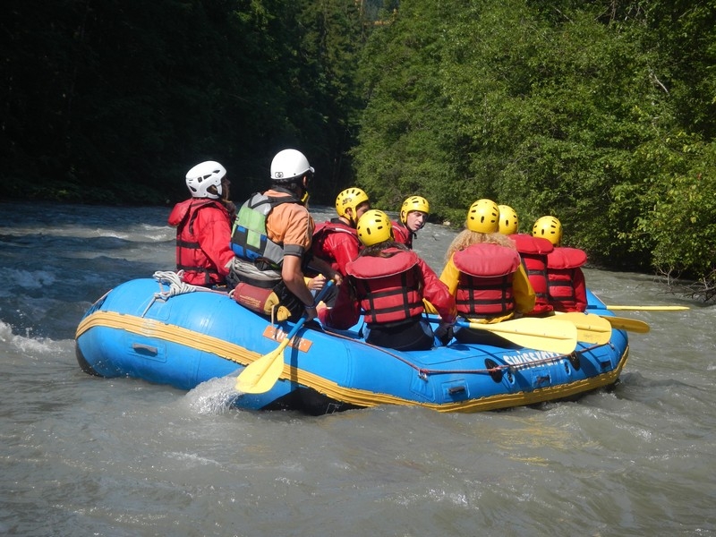 Village Camps International Summer Camp Leysin, Switzerland 2026-08-15 https://www.villagecamps.com/journals_admin/images/686-23-raft (11).jpg